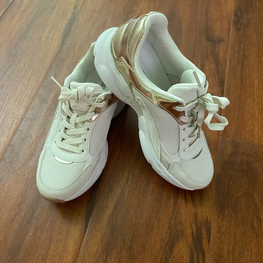 Michael Kors Gold and White Modern Sneakers